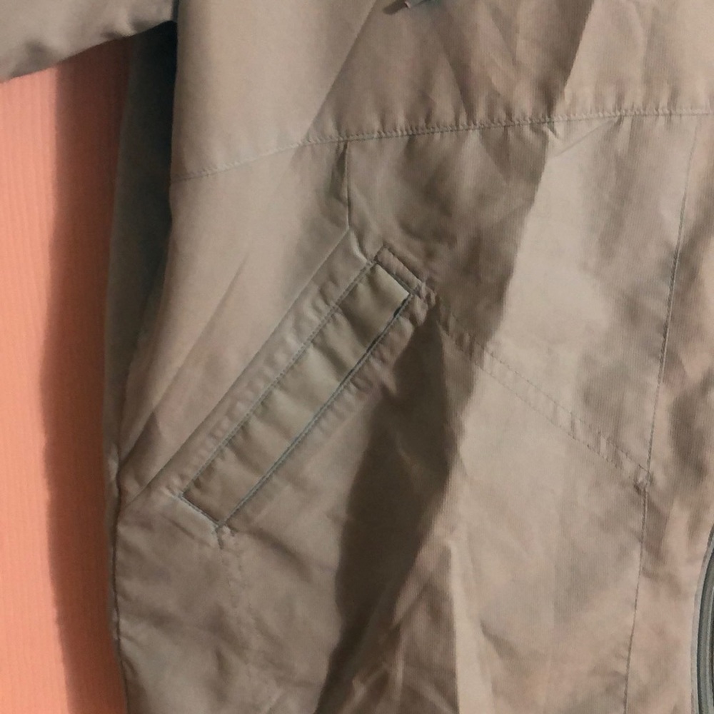 Adidas sky blue lightweight hooded windbreaker - Picture 4 of 5